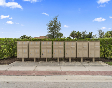 10552 Sw Toren Way - Photo Thumbnail 43