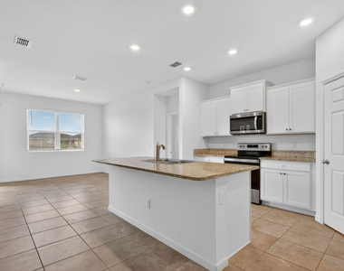 10552 Sw Toren Way - Photo Thumbnail 14