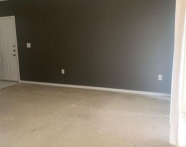 131 Sw 117th Avenue - Photo Thumbnail 7