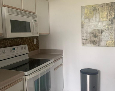 131 Sw 117th Avenue - Photo Thumbnail 10