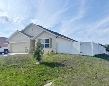 1405 Pace Drive Nw - Photo Thumbnail 1
