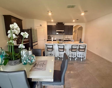 1405 Pace Drive Nw - Photo Thumbnail 8
