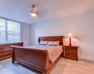 11770 St Andrews Place - Photo Thumbnail 8