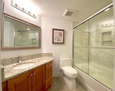 11770 St Andrews Place - Photo Thumbnail 14