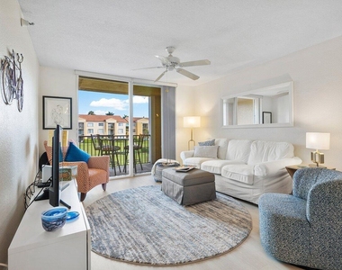 157 Yacht Club Way - Photo Thumbnail 5