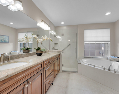 7305 Marsh Terrace - Photo Thumbnail 12