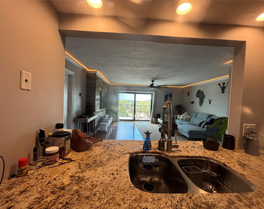 900 River Reach Drive - Photo Thumbnail 11