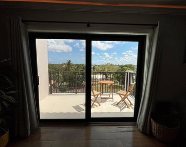 900 River Reach Drive - Photo Thumbnail 21