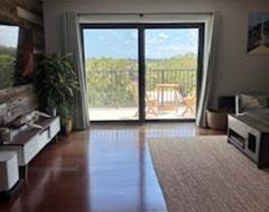 900 River Reach Drive - Photo Thumbnail 22