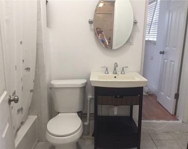 340 Ne 56th Street - Photo Thumbnail 2