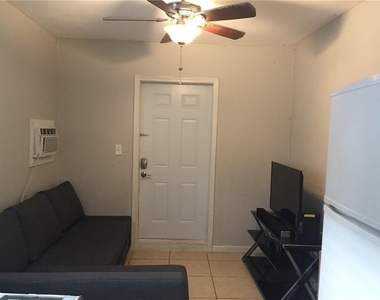 340 Ne 56th Street - Photo Thumbnail 1