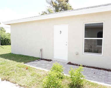 1173 W 28th Street - Photo Thumbnail 16