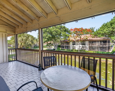 368 Brackenwood Circle - Photo Thumbnail 33