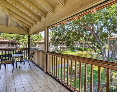 368 Brackenwood Circle - Photo Thumbnail 35