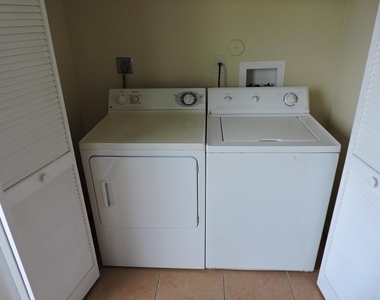6239 Riverwalk Lane - Photo Thumbnail 5