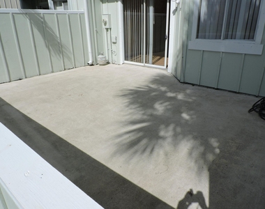 6239 Riverwalk Lane - Photo Thumbnail 27