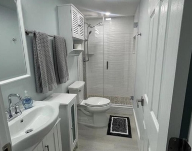 42 Madrid Lane - Photo Thumbnail 5