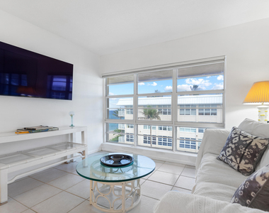 3851 N Ocean Boulevard - Photo Thumbnail 5