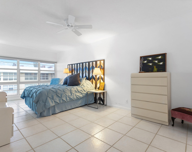 3851 N Ocean Boulevard - Photo Thumbnail 9