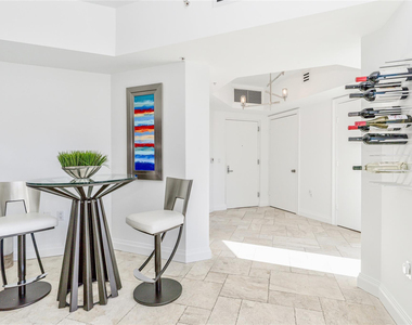 333 Las Olas Way - Photo Thumbnail 17