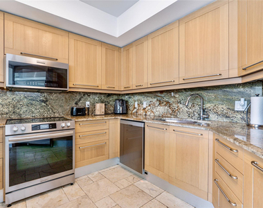 333 Las Olas Way - Photo Thumbnail 5