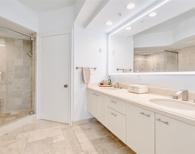 333 Las Olas Way - Photo Thumbnail 14