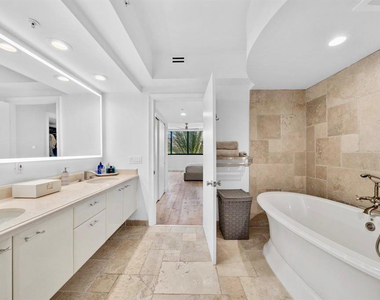 333 Las Olas Way - Photo Thumbnail 16