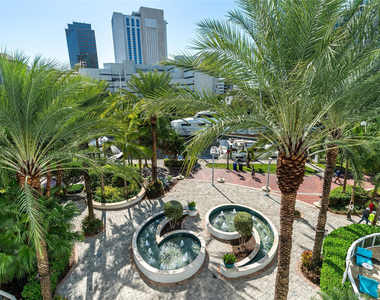 333 Las Olas Way - Photo Thumbnail 10