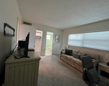 333 Ne 21st Avenue - Photo Thumbnail 17