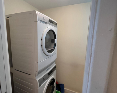 333 Ne 21st Avenue - Photo Thumbnail 4