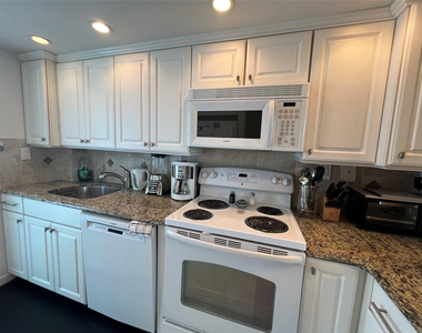 333 Ne 21st Avenue - Photo Thumbnail 5