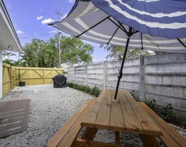 1718 Ridge Road - Photo Thumbnail 31
