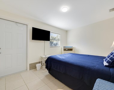 1718 Ridge Road - Photo Thumbnail 11