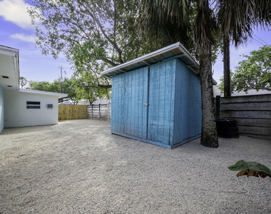 1718 Ridge Road - Photo Thumbnail 23