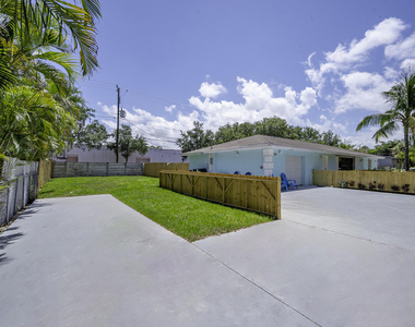 1718 Ridge Road - Photo Thumbnail 17