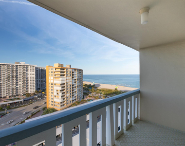 305 N Pompano Beach Boulevard - Photo Thumbnail 25