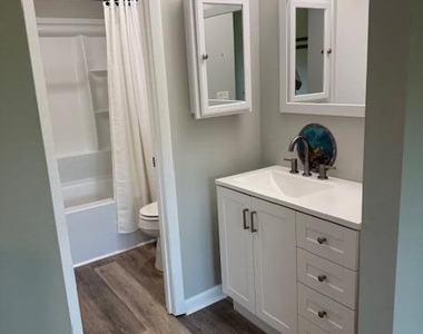 1219 S Lakes End Drive - Photo Thumbnail 15