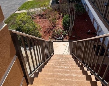 1219 S Lakes End Drive - Photo Thumbnail 2
