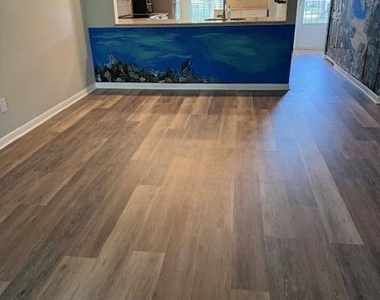 1219 S Lakes End Drive - Photo Thumbnail 10