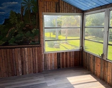 1219 S Lakes End Drive - Photo Thumbnail 20