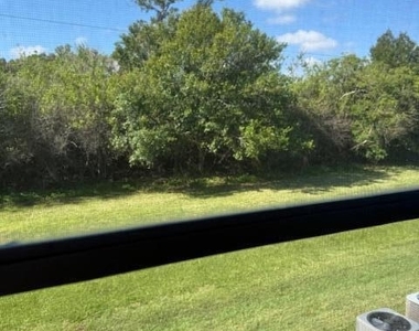 1219 S Lakes End Drive - Photo Thumbnail 30