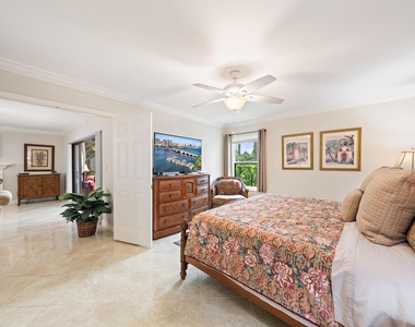 803 Clubhouse Circle - Photo Thumbnail 17
