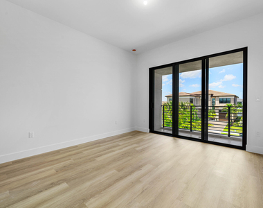 9516 Riverside Park Drive - Photo Thumbnail 56