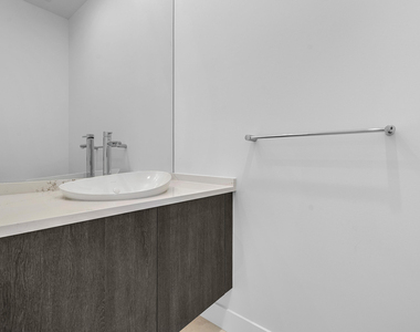 9516 Riverside Park Drive - Photo Thumbnail 24