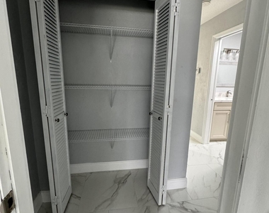747 Taylor Road - Photo Thumbnail 11