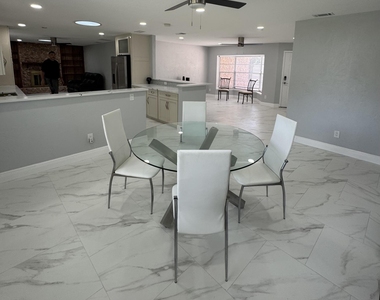 747 Taylor Road - Photo Thumbnail 3