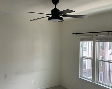 6222 Cleburne Court - Photo Thumbnail 12