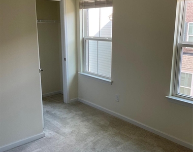6222 Cleburne Court - Photo Thumbnail 17