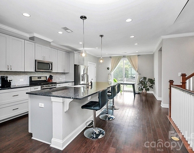 2609 Statesville Avenue - Photo Thumbnail 1