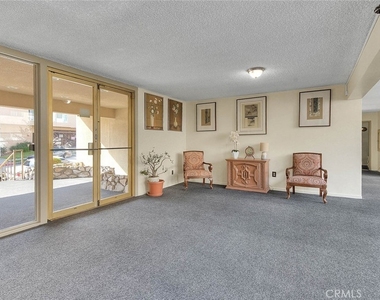 608 N Taylor Avenue - Photo Thumbnail 15